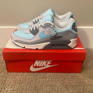Nike Air Max 90 Snowflake Blue/Cool Grey & White Men’s Size 10